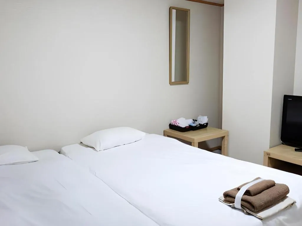 Hotel Empire In Shinjuku Tokyo 2*,  Japan