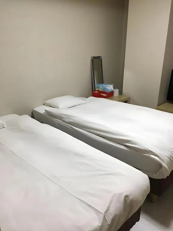 Hotel Empire In Shinjuku Tokyo