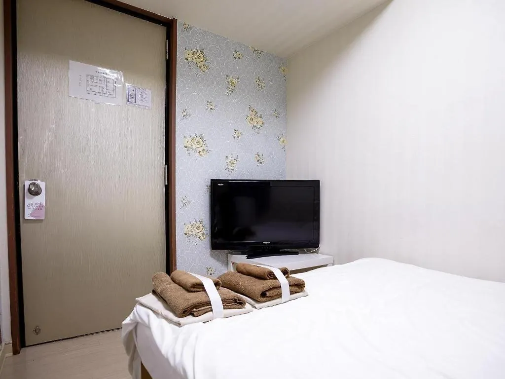 **  Hotel Empire In Shinjuku Tokyo Japan